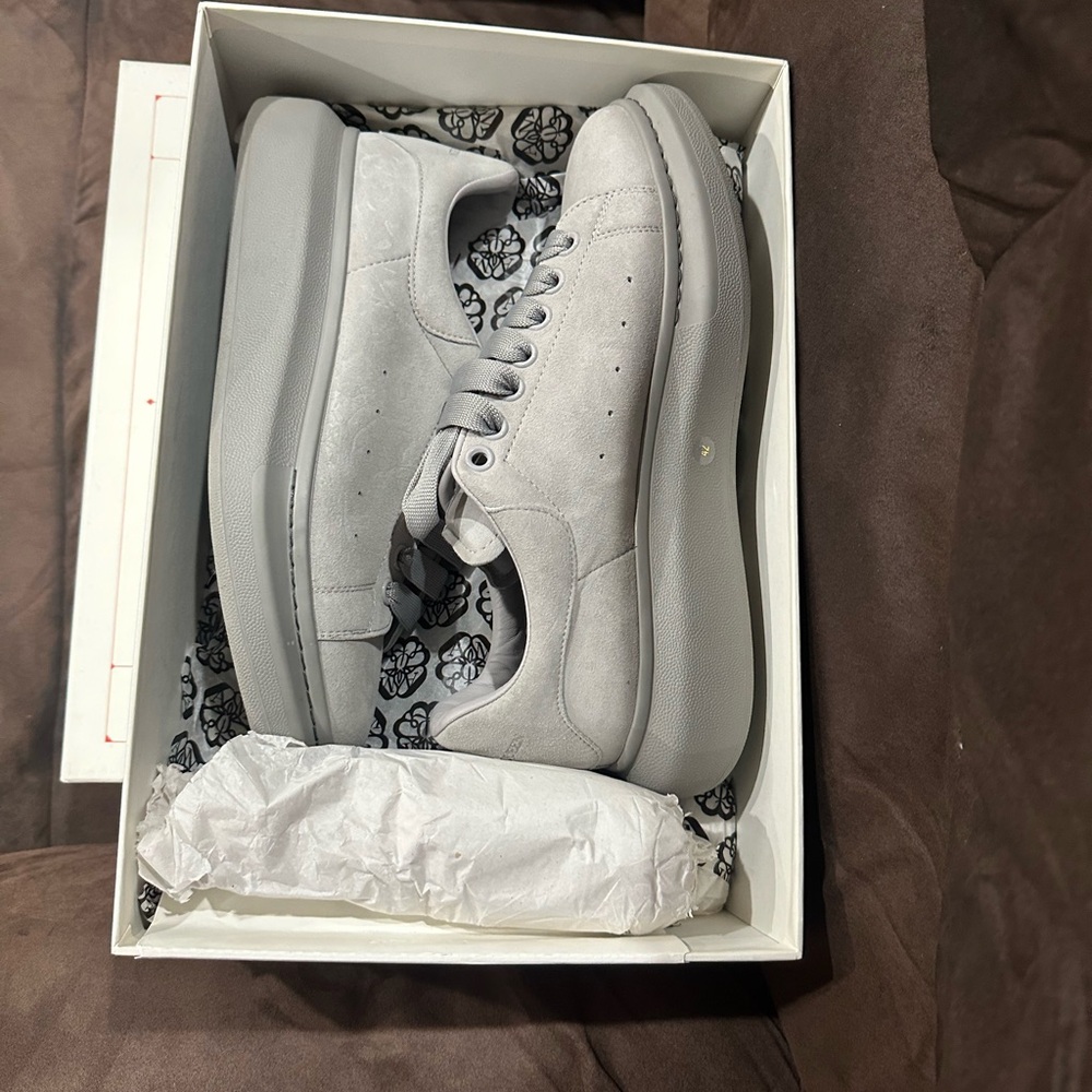 Men's Gray Sneakers